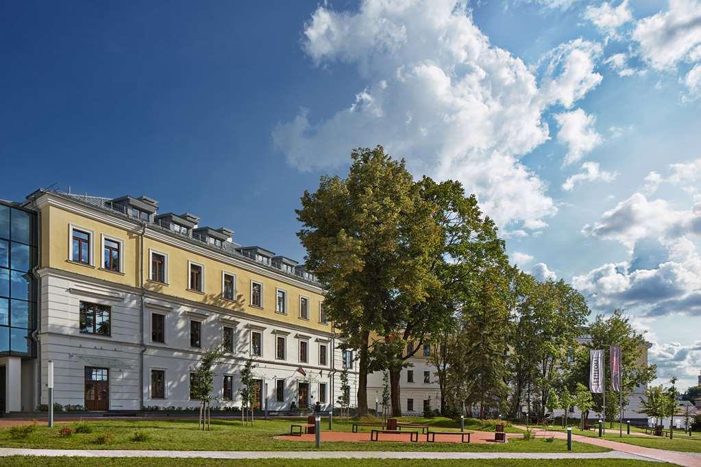 ホテル The Basilian Minsk, Curio Collection By Hilton エクステリア 写真